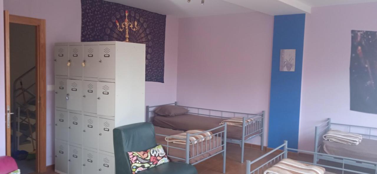 O Apalpador Hostel Melide